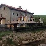 Trisileja En Puente 3*