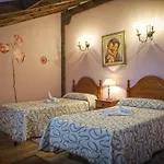 Trisileja En Puente Guest house 3*