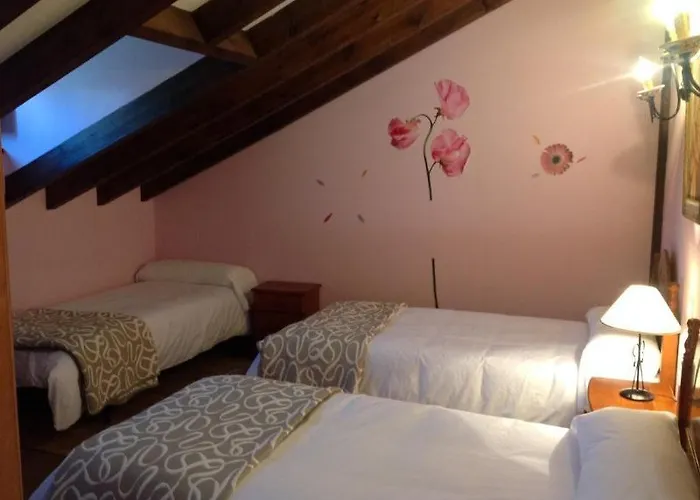 Trisileja En Puente بيت ضيافة 3*