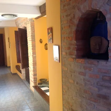 Pensjonat Trisileja En Puente 4*