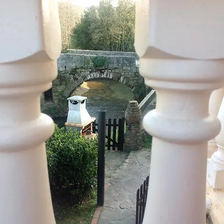 Trisileja En Puente Guest house Tonanes