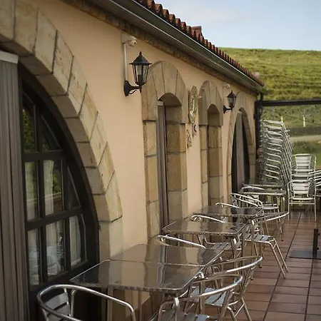 Trisileja En Puente Guest house Tonanes