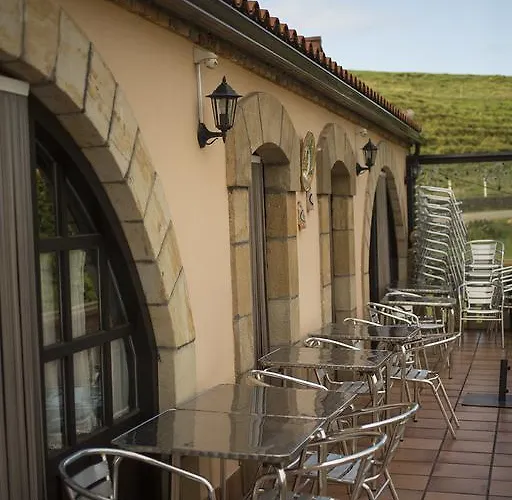 Trisileja En Puente Guest house Tonanes